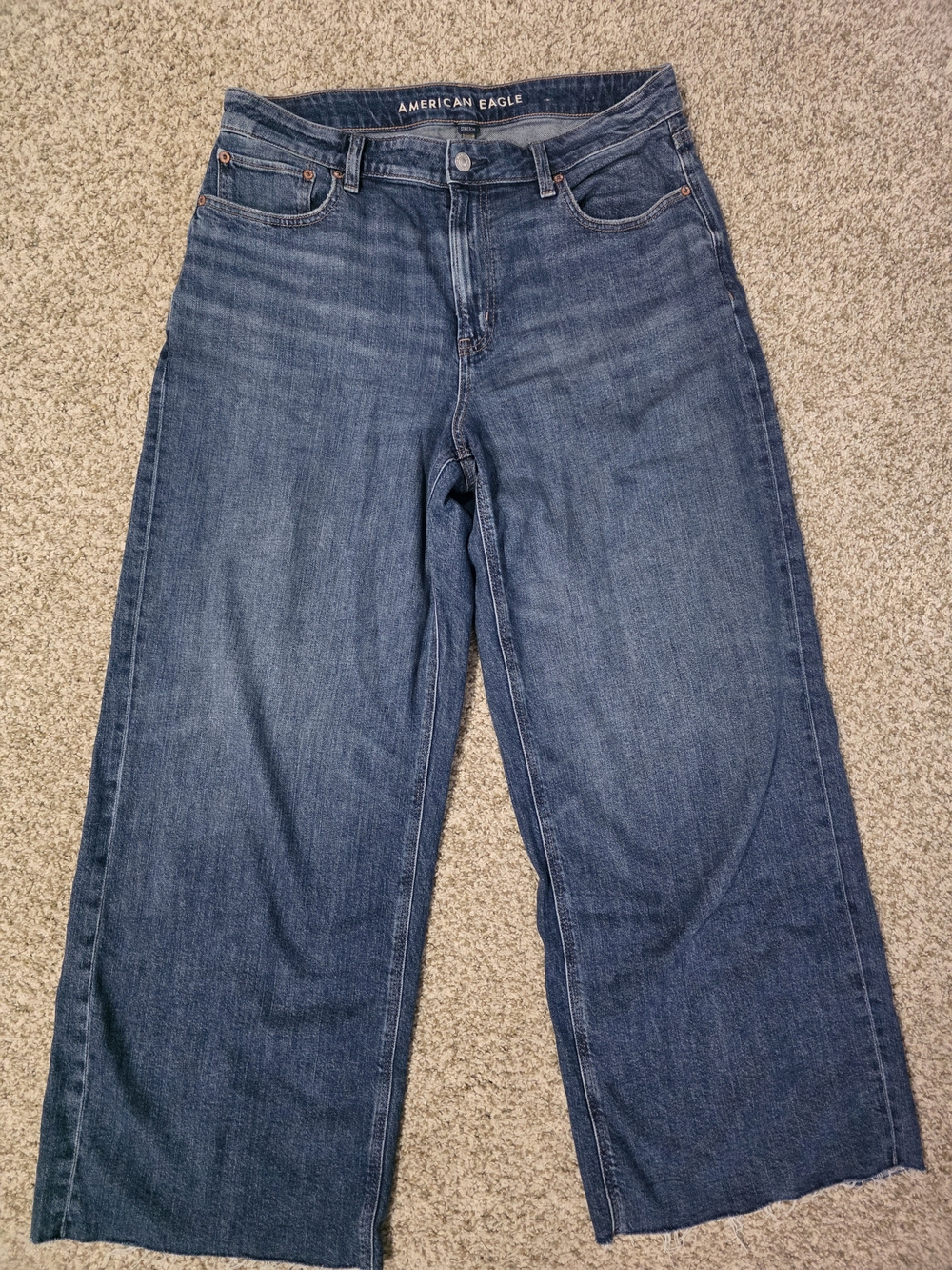 American Eagle Outfitters Women's Wide Leg Jeans in Dark Blue